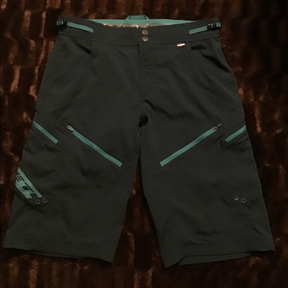 yeti freeland shorts